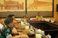 Bela Rakyat Pelosok, Bupati Siak Afni Minta Relaksasi Distribusi BBM
