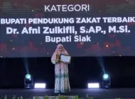 Bupati Siak Afni Masuk Top 5 Bupati Pendukung Zakat Terbaik di Indonesia