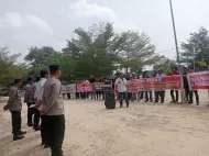 Diduga Cemari Anak Sungai, Warga Teluk Aur Aksi Damai Minta DLH Rohul Tindak PT KSM