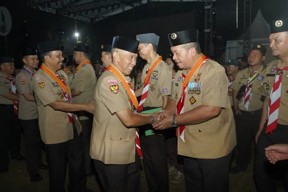 Disematkan Lencana Melati oleh Kwarnas, Bupati Asahan Taufik Zainal Abidin Komitmen Majukan Gerakan Pramuka