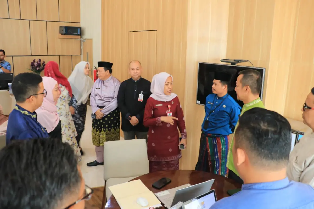 Dorong UMKM Naik Kelas, DPMPTSP Riau Fasilitasi Pembuatan Sertifikat Halal dan HAKI