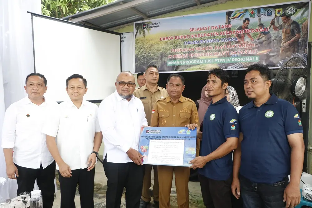 Dukung Ekonomi Kerakyatan, PTPN IV Regional 2 Lepas 11.453 Alat Pertanian Produksi Koperasi Binaan