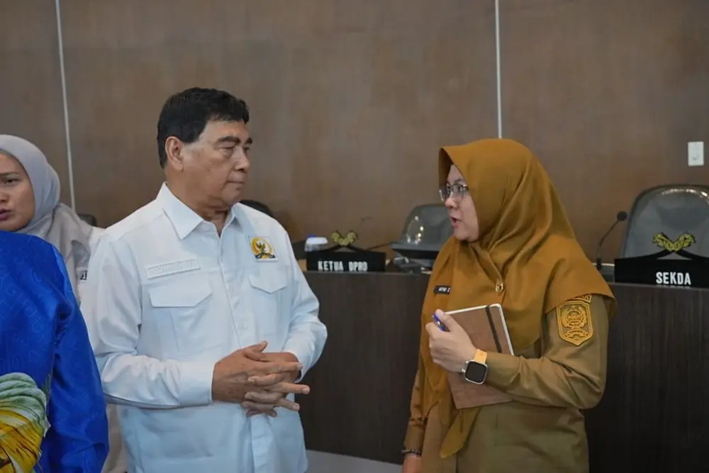 Hadiri Peluncuran Forum DPR RI Dapil Riau, Bupati Siak Kembali Suarakan Transparansi Dana Pusat