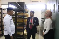 Intip Arsip Tertua di LKD Pekanbaru, Ada Peta Berbahasa Ejaan Belanda Tahun 1944!