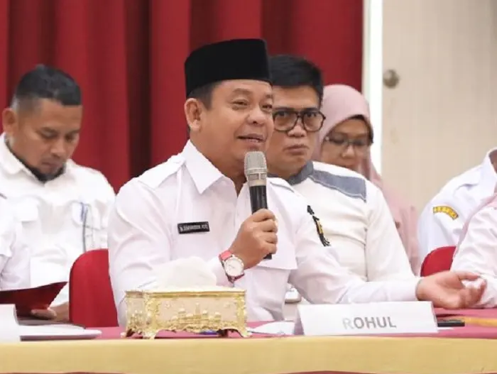 Jamin Stok Pangan dan BBM Aman, Plt Bupati Rohul Ajak Warga Ramaikan Kembali Pasar Tradisional