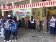 Kadis Dikbud Bengkulu Selatan Lepas Kontingen GSI, 40 Pelajar Siap Berlaga di Tingkat Provinsi