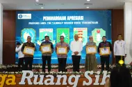 Komit Keamanan Siber, Pemprov Riau Dianugerahi Penghargaan dari Badan Siber dan Sandi Negara