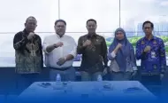 Lobi Anggaran Pusat, Bupati Rifai Tajuddin Usulkan Pengadaan Bus Sekolah hingga Traffic Light ke Kemenhub