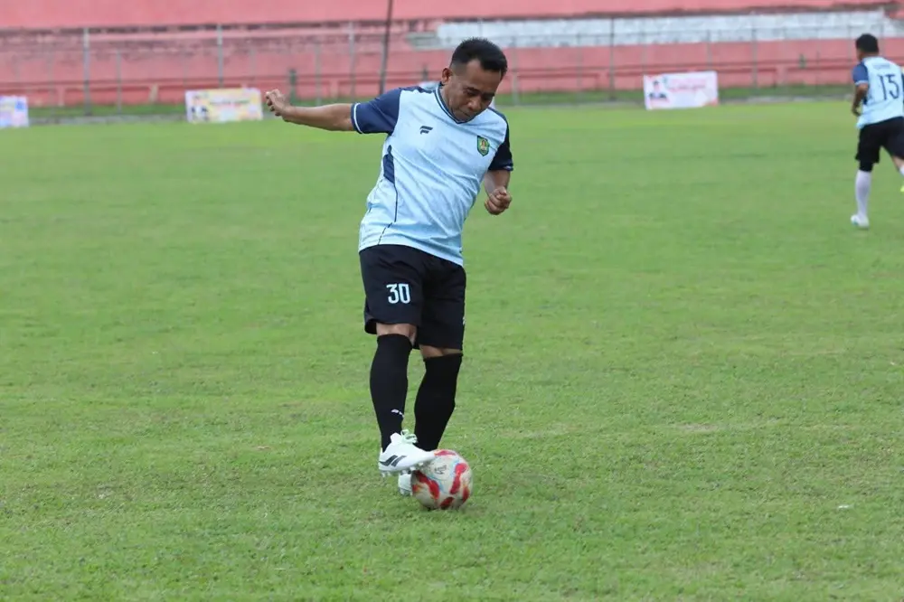 Penuh Makna, Kadisdik Asahan Turun di Eksebisi Asahan vs Sergai
