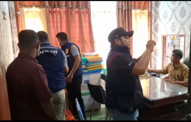 Setelah PUTR, Hari ini Polda Riau Geledah Kantor BPKAD Rohil dan BPBJ Setdakab Rohil