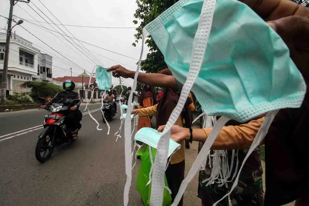 Stok Masker Menipis Akibat Asap, Diskes Riau Ajukan 850 Ribu Masker ke Pusat
