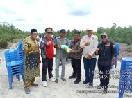 Tanam Mangrove dan Bagikan Sembako, GRIB Jaya Meranti Bawa Isu Lingkungan ke Akar Rumput