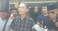 Tangkap Pencuri Sawit Malah Dituduh Mengeroyok, Puluhan Warga Kepung Mapolres Rohul Minta Keadilan