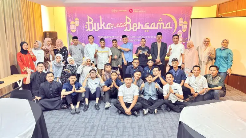 Tebarkan Kebahagiaan Ramadan, Hotel Dafam Pekanbaru Santuni Anak Yatim dan Buka Puasa Bersama