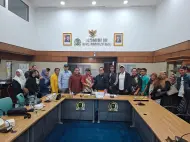 Terima Eks Karyawan Riau Pos, Ketua Komisi III DPRD Riau Edi Basri: Tidak Ada Alasan tak Bayar Hak Pekerja