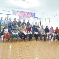Turun ke Mekar Sari, Koalisi Jumat Berbagi Buntu Pane Beri Bantuan ke 20 Warga