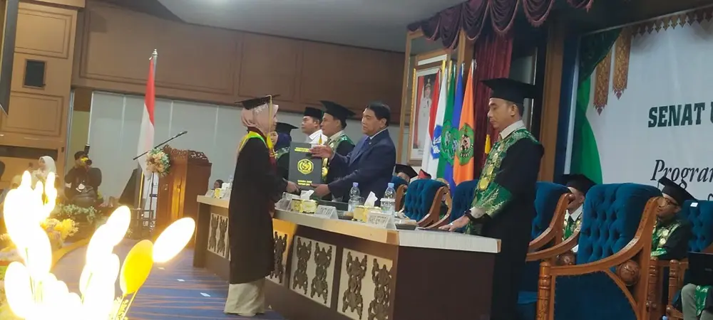 Universitas Pasir Pengaraian Wisuda 406 Lulusan, Muhammad Rizky Hidayat Raih Predikat Terbaik