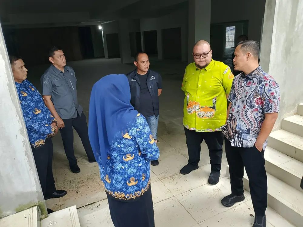 Wako Agung Geram Revitalisasi Pasar Bawah Mangkrak, Ancam Putus Kontrak