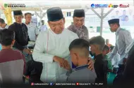 Thumbnail Hadiri Hari Jadi ke-49 Desa Rambah Hilir Timur, Wabup Syafaruddin Poti Kawal Aspirasi Infrastruktur Jalan ke Bupati Anton