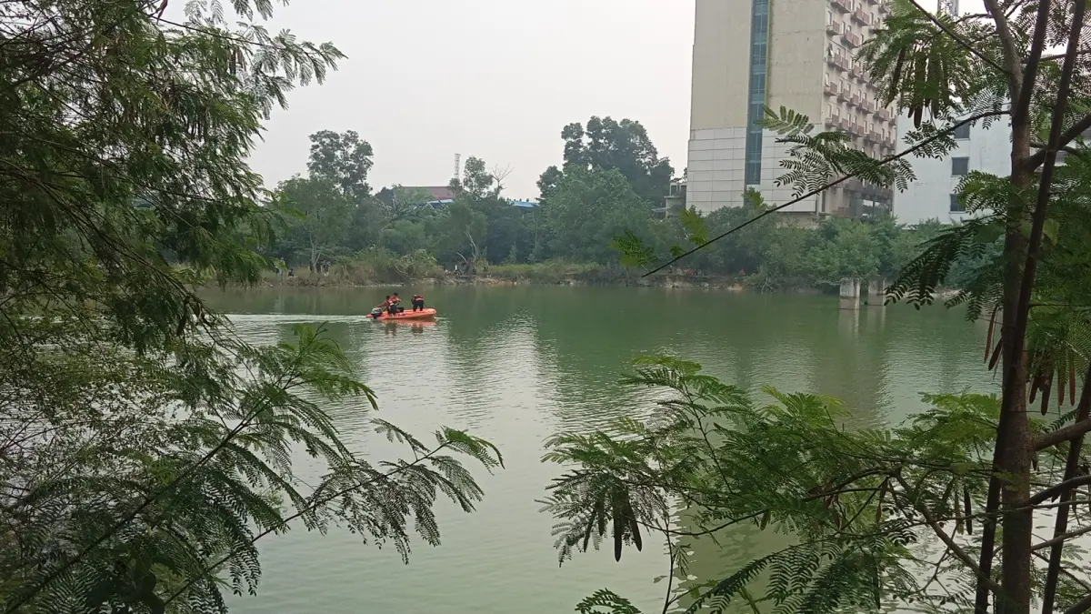 Asyik Berenang, Warga Bukit Barisan Tenggelam di Kolam Eks Green City Jalan Diponegoro Pekanbaru