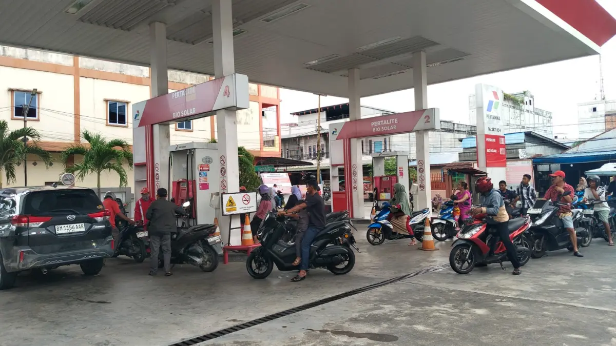 BBM Naik, Meranti Tetap Tenang: Polisi Pastikan Stok Aman, Antrean Masih Wajar