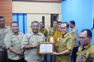 Bebas Keluhan Administrasi, RSUD Rohul Terima Penghargaan Pelayanan Publik Terbaik dari Ombudsman RI