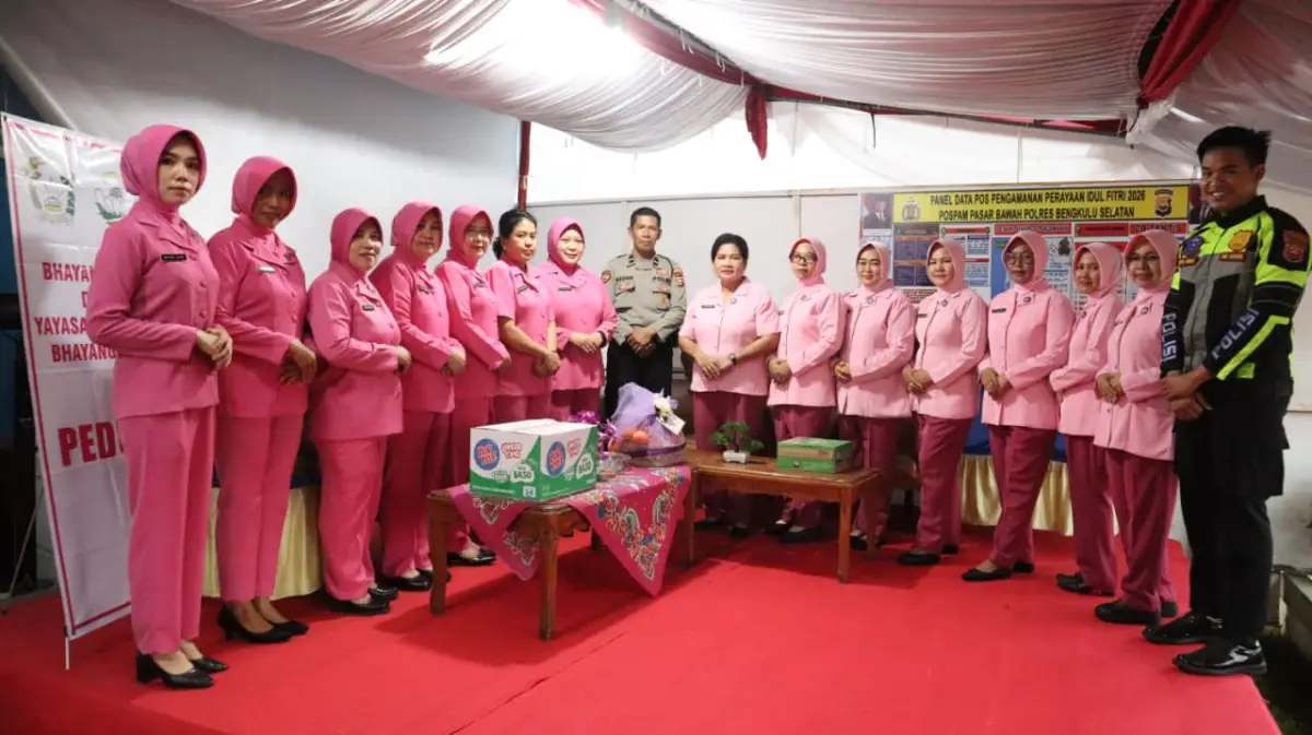 Bhayangkari Bengkulu Selatan Dukung Ops Ketupat Nala 2026, Beri Semangat Personel di Pos Terpadu