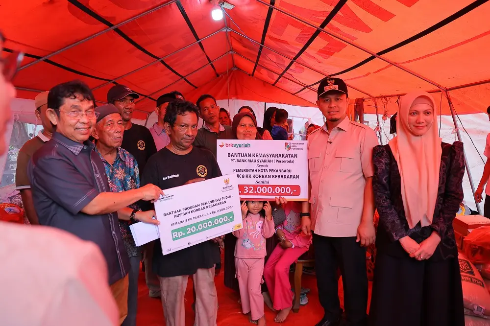 BRK Syariah dan Baznas Beri Bantuan Rp52 Juta untuk Korban Kebakaran Rumah di Sukajadi