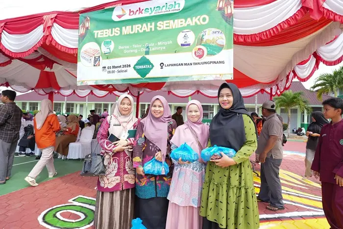 BRK Syariah Hadirkan Bazar Sembako Murah di GERAK Syariah MAN Tanjungpinang, Ringankan Beban Masyarakat Jelang Lebaran