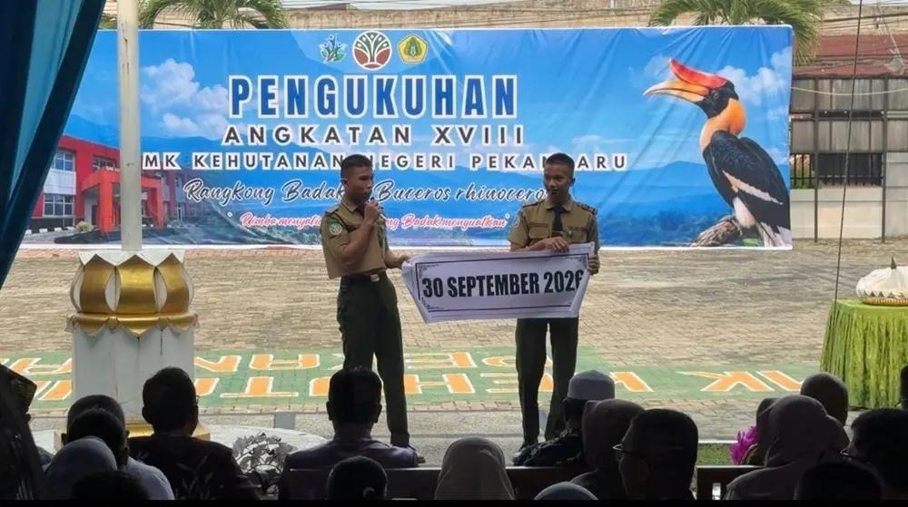Bukan Cuma Belajar Hutan! Siswa SMK Kehutanan Pekanbaru Pukau Kapusdiklat Kemenhut Lewat 'Sulap Aljabar'