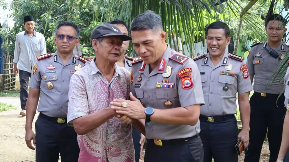 Bukan Cuma Urus Kriminal! Kapolda Bengkulu Turun Langsung Sulap Rumah Saning Jadi Layak Huni