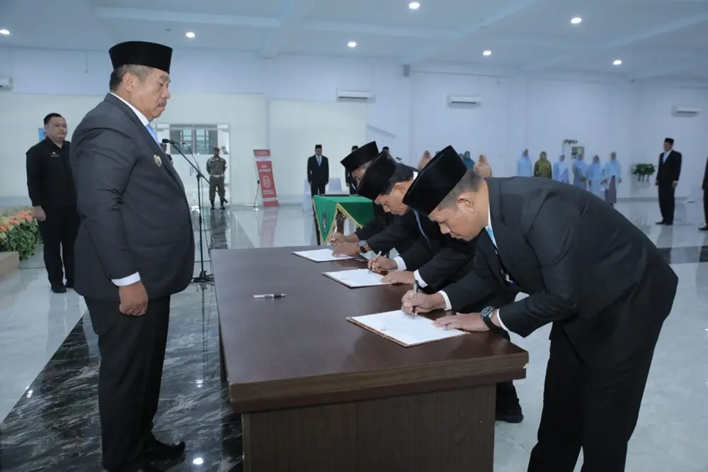 Bupati Asahan Lantik Enam Pejabat Tinggi Pratama