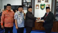 Bupati Rifai Tajuddin Lantik Kastilon Jadi Kepala Disdukcapil Bengkulu Selatan