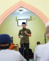 Thumbnail Dibangun Donatur Uni Emirat Arab, Wali Kota Pekanbaru Resmikan Masjid Abid Sulthan