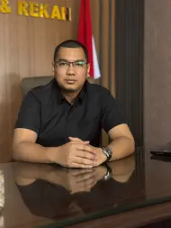 Direktur Puskamp Yogi Ramadhan Apresiasi Keberanian Hakim dan Kinerja KPK atas Vonis Abdul Wahid