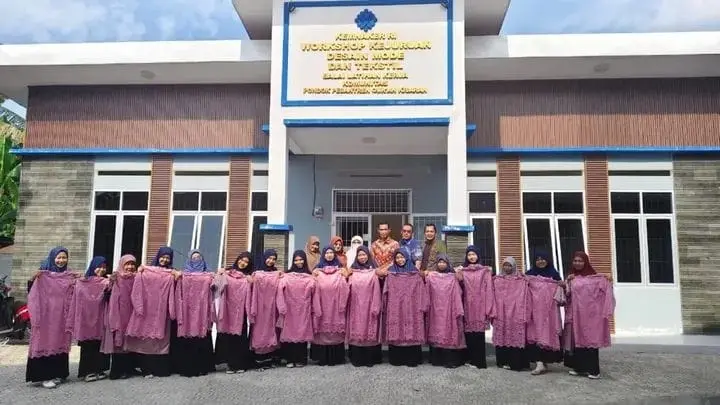 Disnaker Asahan dan BLKK YPQ Kisaran Cetak 16 Penjahit Profesional, Tekan Pengangguran Lewat Keterampilan