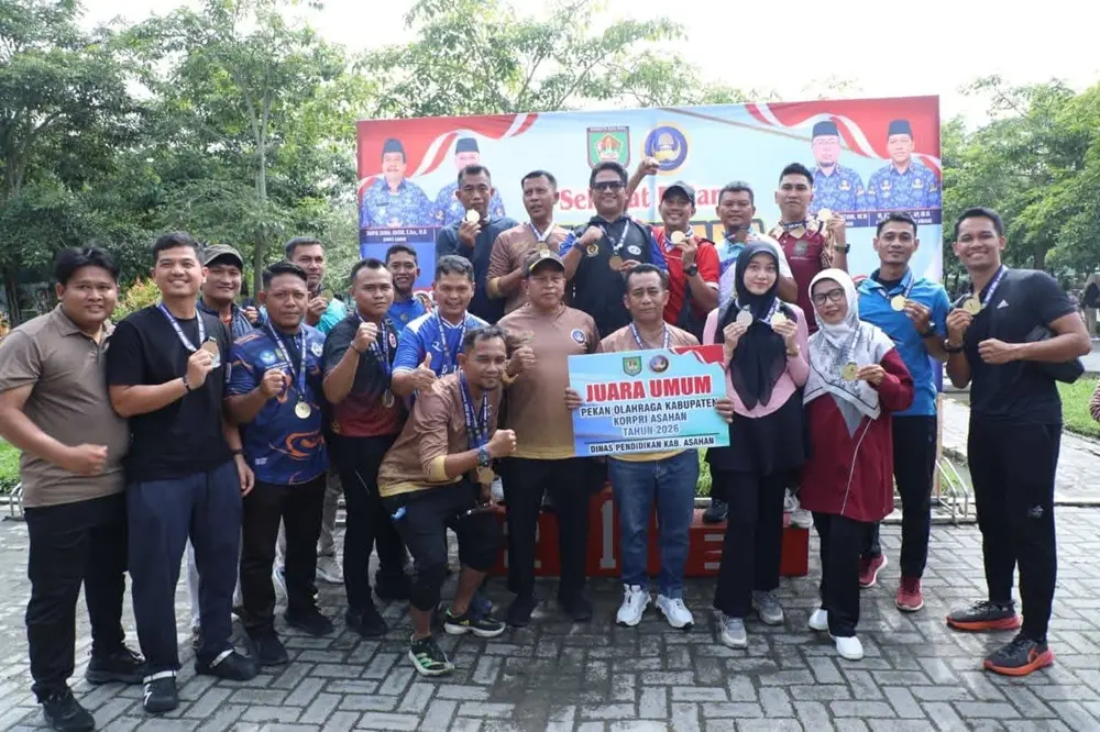 Dominasi PORKAB KORPRI Asahan 2026, Dinas Pendidikan Boyong Piala Juara Umum