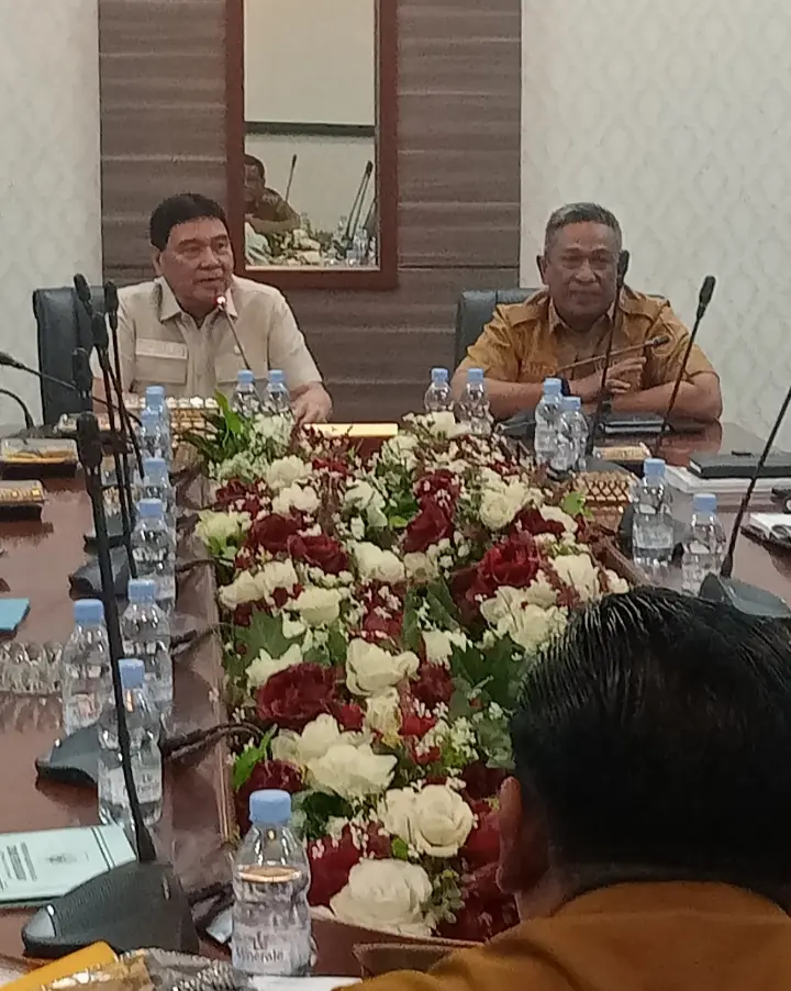 Dr. Achmad Komit Perjuangkan Status Jalan Nasional 155 KM untuk Rokan Hulu