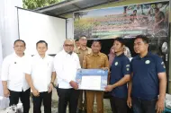 Dukung Ekonomi Kerakyatan, PTPN IV Regional 2 Lepas 11.453 Alat Pertanian Produksi Koperasi Binaan