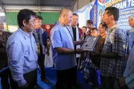 Gandeng Baznas, Wako Agung Nugroho Tebus 60 Ijazah Siswa yang Ditahan Sekolah