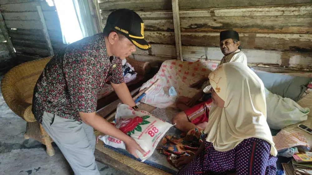 Gerak Cepat Dinsos Asahan, Bantu Korban Kebakaran di Pulo Bandring dan Rawang Panca Arga