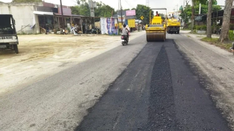Gerak Cepat! Pemprov Riau Perbaiki Jalan Rusak di Sejumlah Daerah, Termasuk Pekanbaru