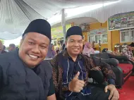 Hadiri Wisuda SMP IT Almisbah Riau, Hendri Domo Ingatkan Generasi Qur'ani