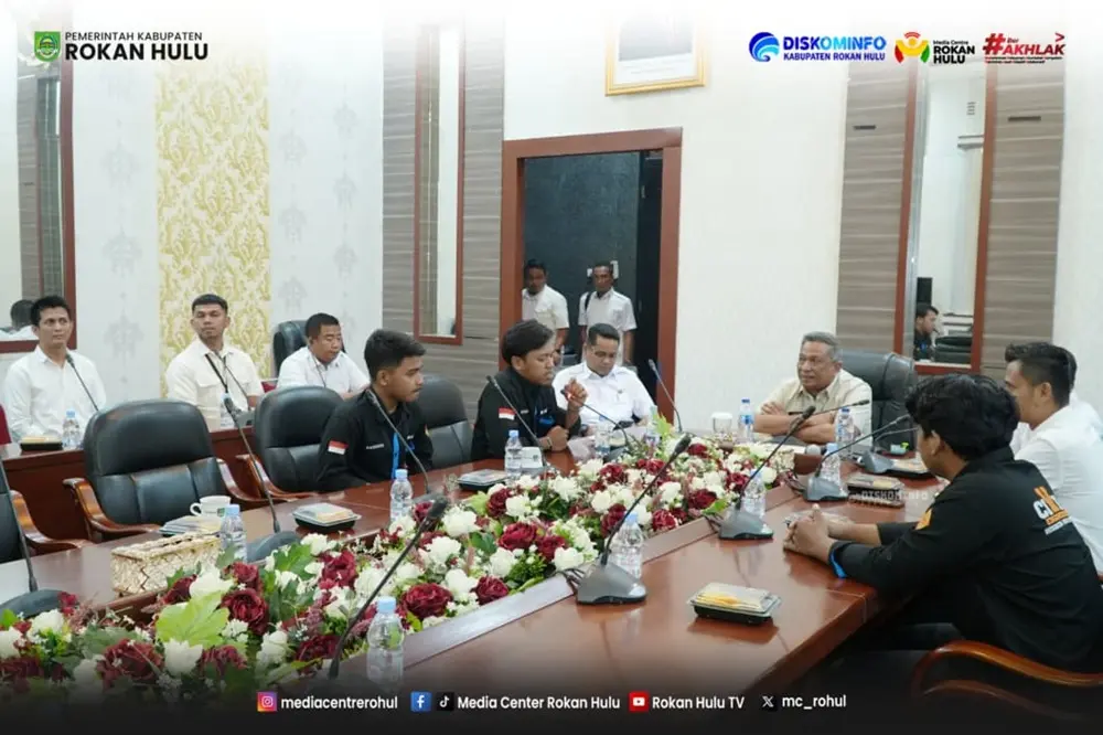 Jadi Tuan Rumah Forum Teknik Sipil Riau-Kepri, Bupati Rohul Minta Mahasiswa UPP Gelar Bakti Sosial di Lokasi Wisata