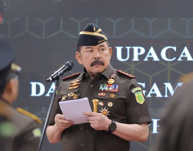 Jaksa Agung Mutasi 16 Pejabat, Asintel Kejati Riau dan 10 Kajari Bergeser, Termasuk Jaksa Kasus Nadiem Makarim, Ini Nama-namanya