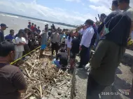 Thumbnail Jasad Bayi Ditemukan Nelayan Terbungkus Kain di Pantai Pasar Bawah
