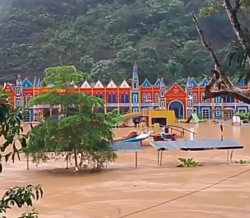 Jelang Lebaran Kawasan Wisata Harau Banjir Lagi, Homestay dan Villa Terendam