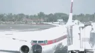 Kabut Asap Parah, Jarak Pandang Hanya 800 M, Begini Kondisi Bandara SSK II Pekanbaru