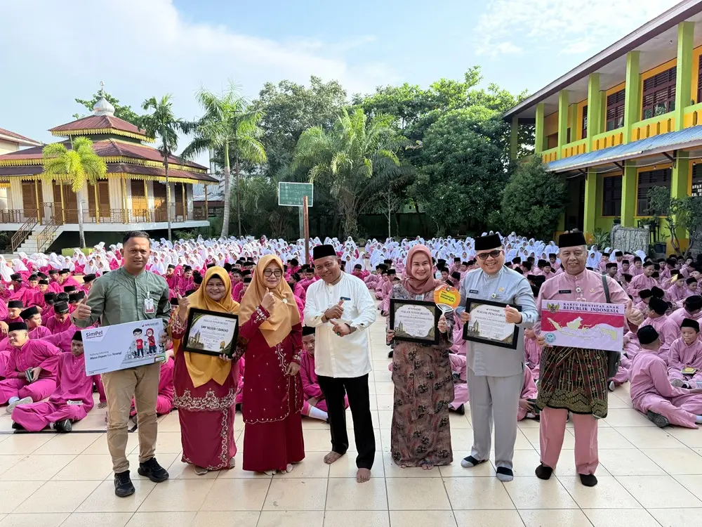 Kolaborasi BRK Syariah dan Disdukcapil Rohil Permudah Pelajar Miliki Tabungan SimPel dan KIA