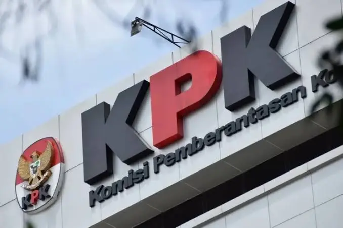 KPK Periksa Rektor UIN dan Mantan Ketua MUI yang Juga Guru Besar UIN Suska Riau